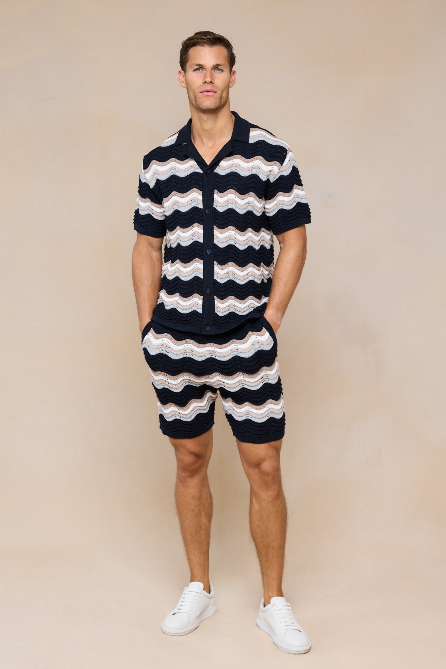 Primavera Crochet Knit Short - Black/Brown