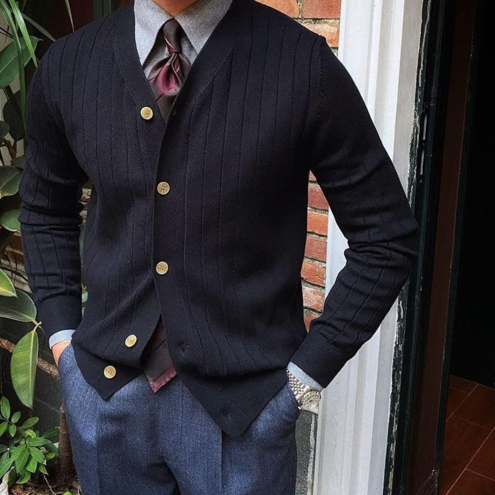 Old Money V-Neck Knitted Cardigan